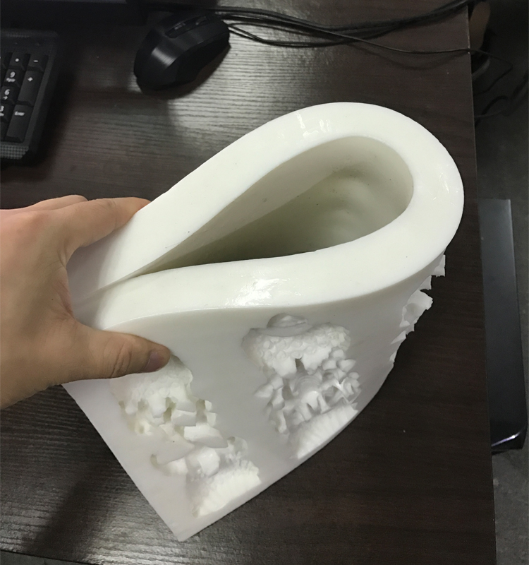 什么原因導致模具硅膠產品變形你知道嗎 ？